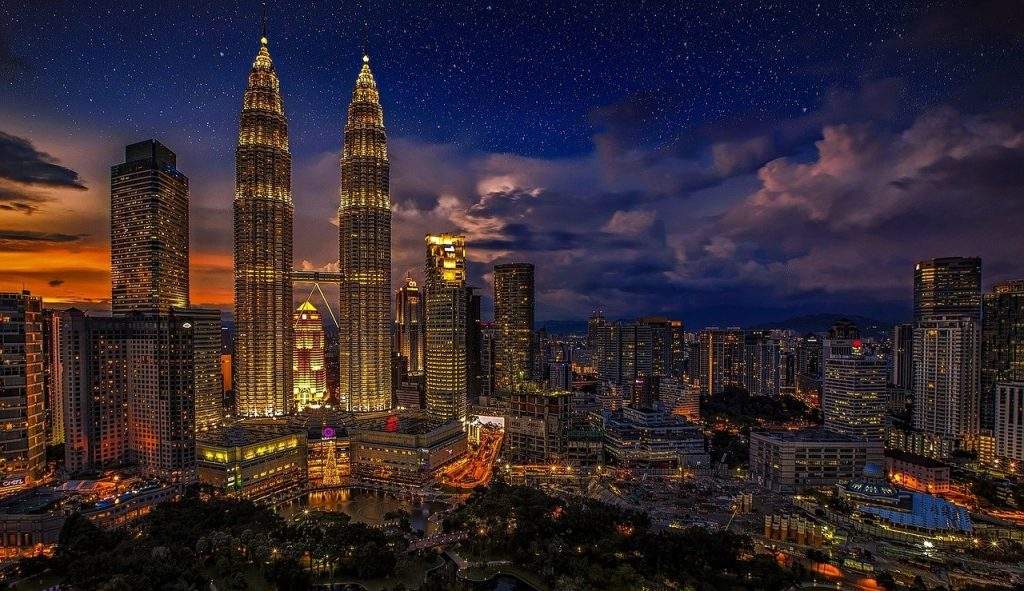 TOP 10 Visiting Places In Malaysia