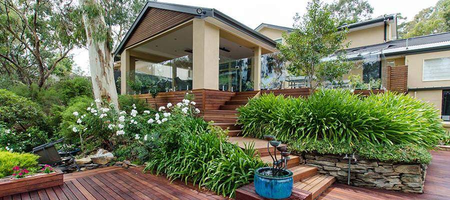 A Few Outstanding Ideas to Build Decking or Carports