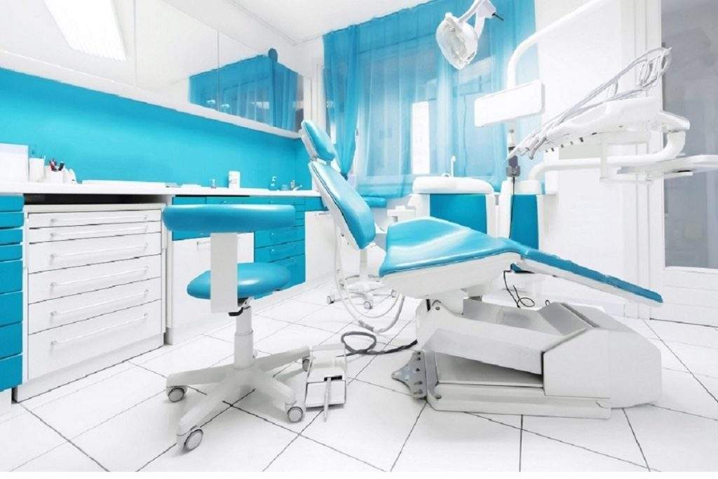 Everything You Need To Know About Choosing The Right Dentist