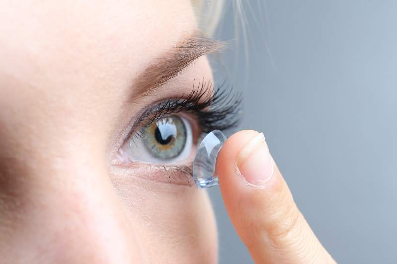 contact-lenses